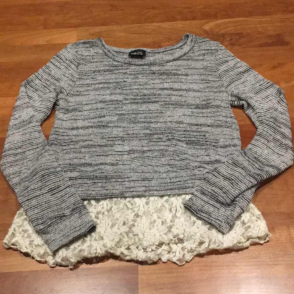 Grey sweater.